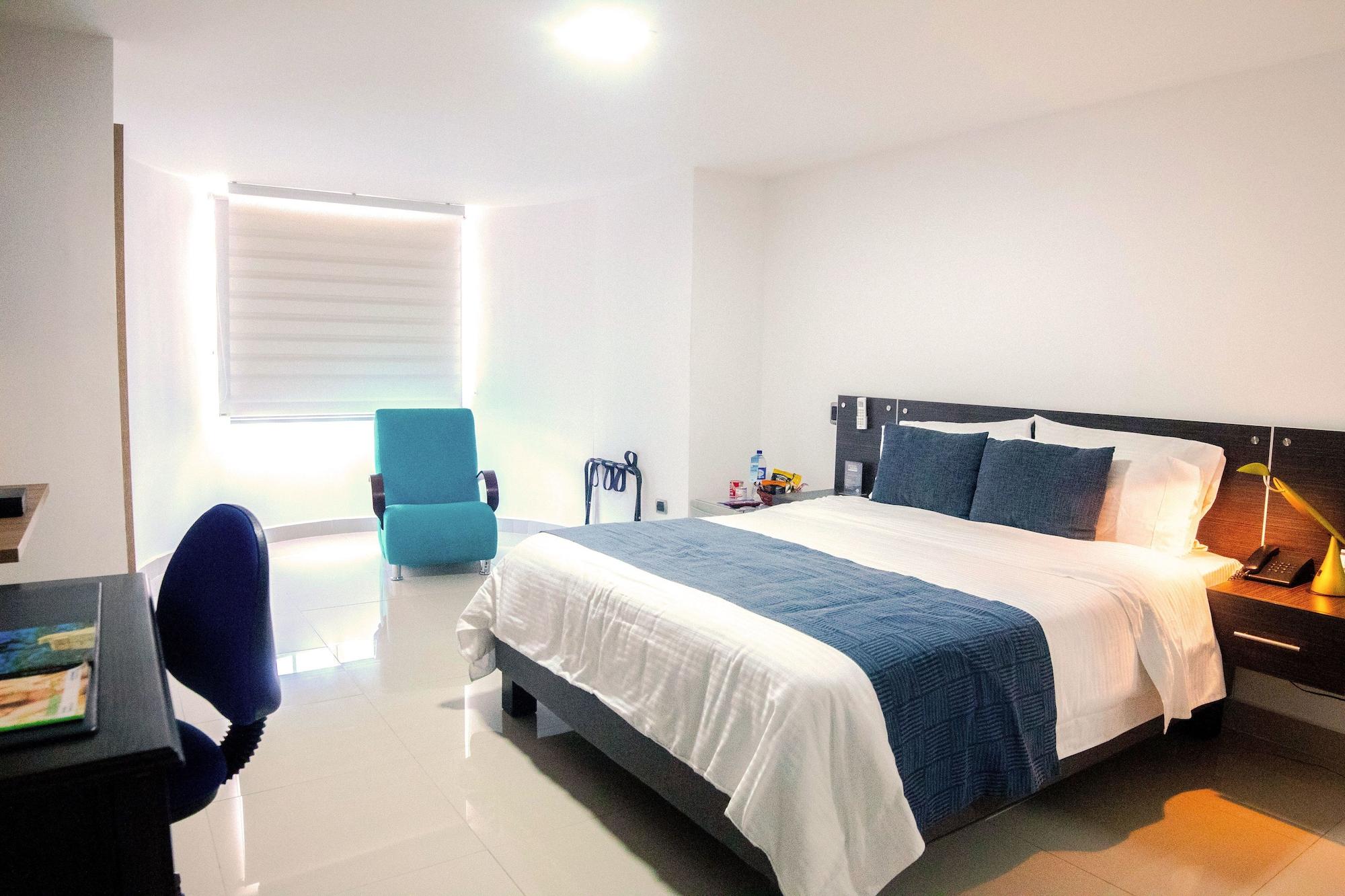 Azor Hotel Cali Versalles Bagian luar foto