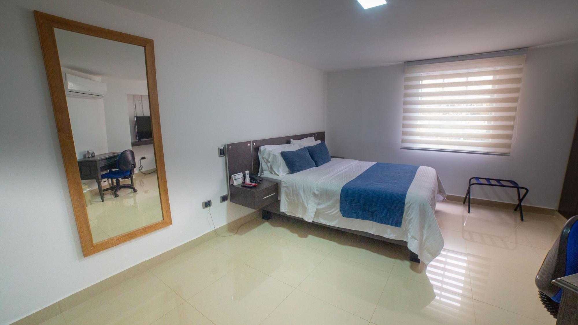 Azor Hotel Cali Versalles Bagian luar foto